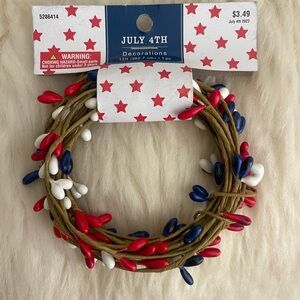 4th of July Patriotic Red, White, and Blue Decorative Garland